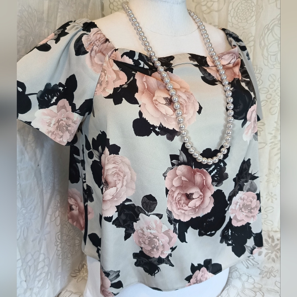 New Look Rose Boat Neck Blouse